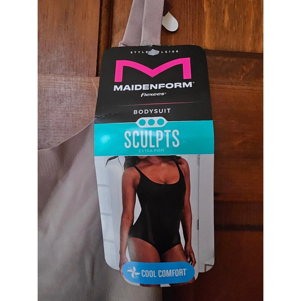 NWT Maidenform Flexees Sculpting Bodysuit Extra Firm Shapewear Beige Small